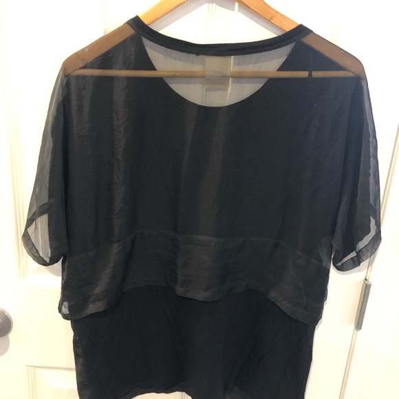 Zara Basic Tshirt Sheer Back - Picture 3 of 3